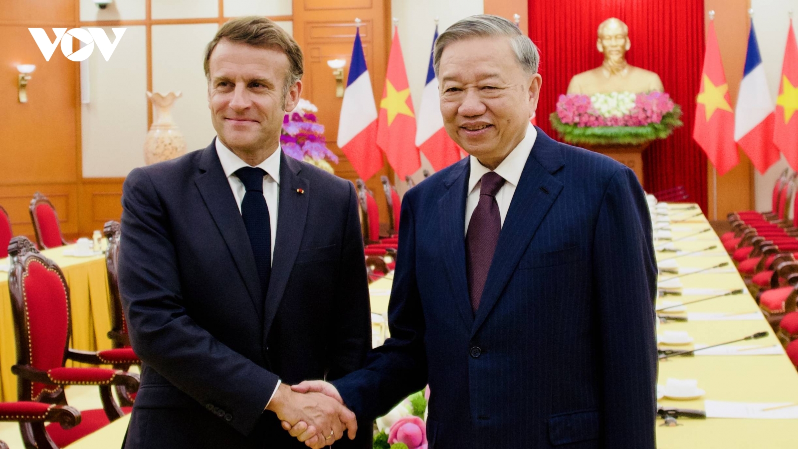 Tổng Bí thư Tô Lâm hội kiến Tổng thống Pháp Emmanuel Macron